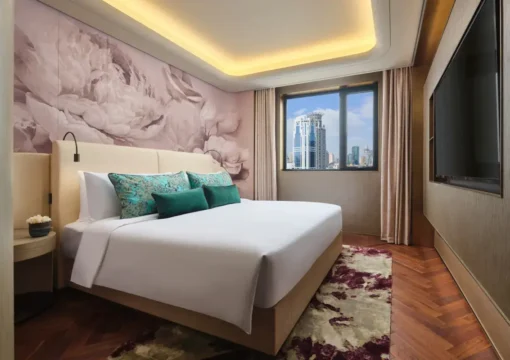 City View Queen Room