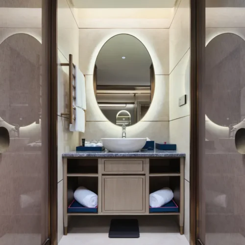 City View Queen Room