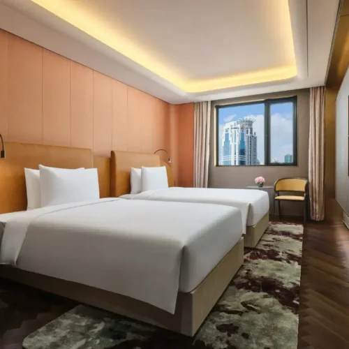 Deluxe City View Twin Room