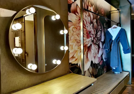 Deluxe Terrace King Room