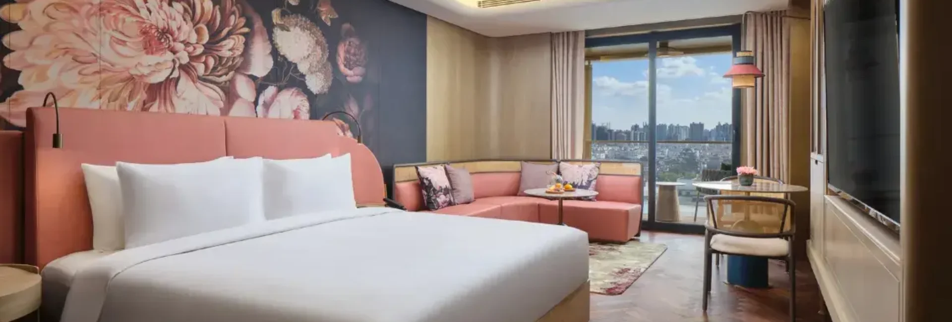 Deluxe Terrace King Room