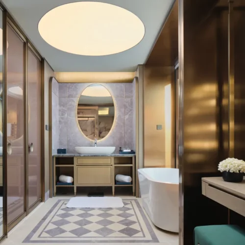 Grand Terrace Queen Room