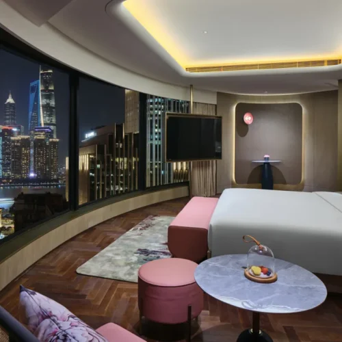 Panoramic Bund View King Room